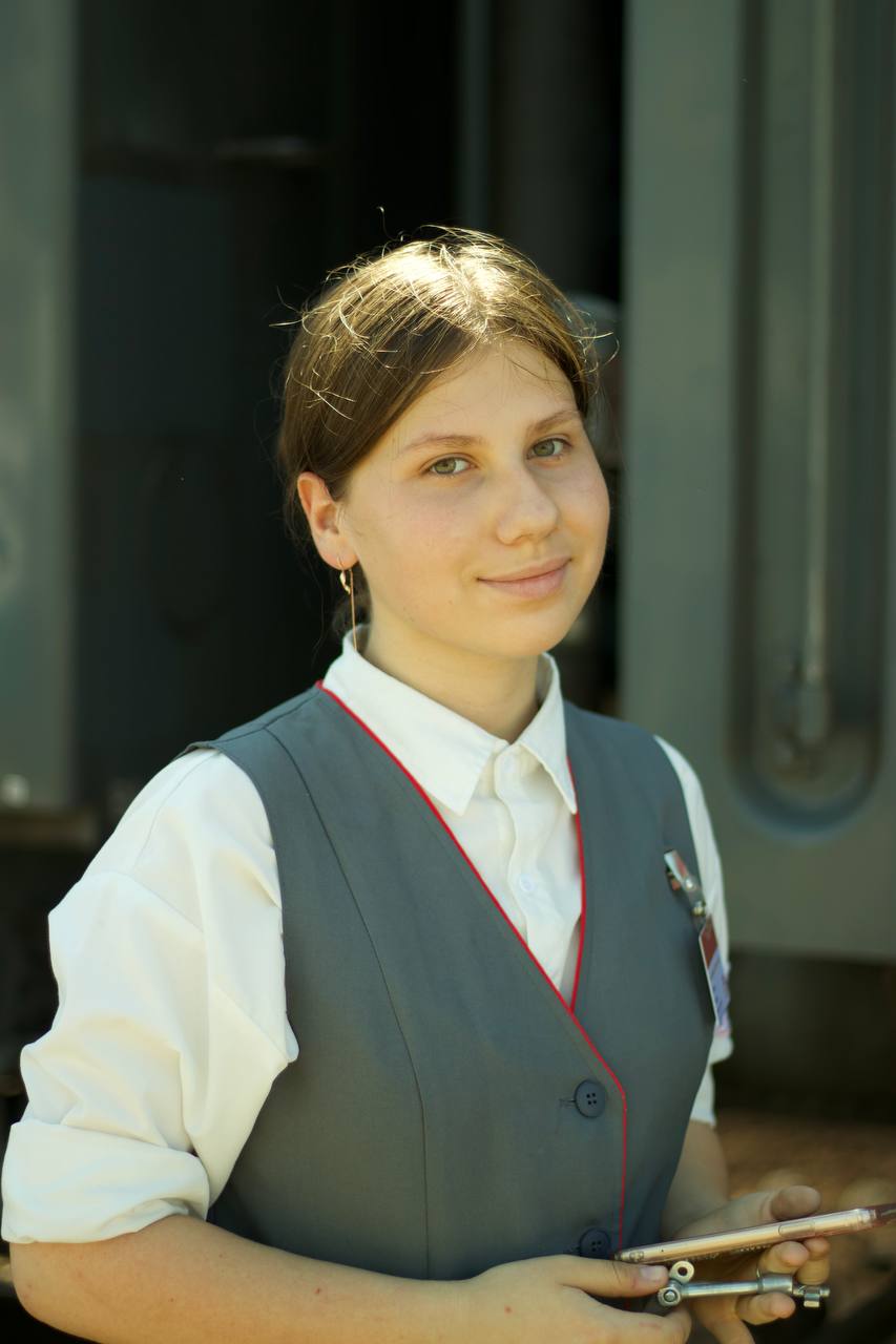 Колесникова Юлия